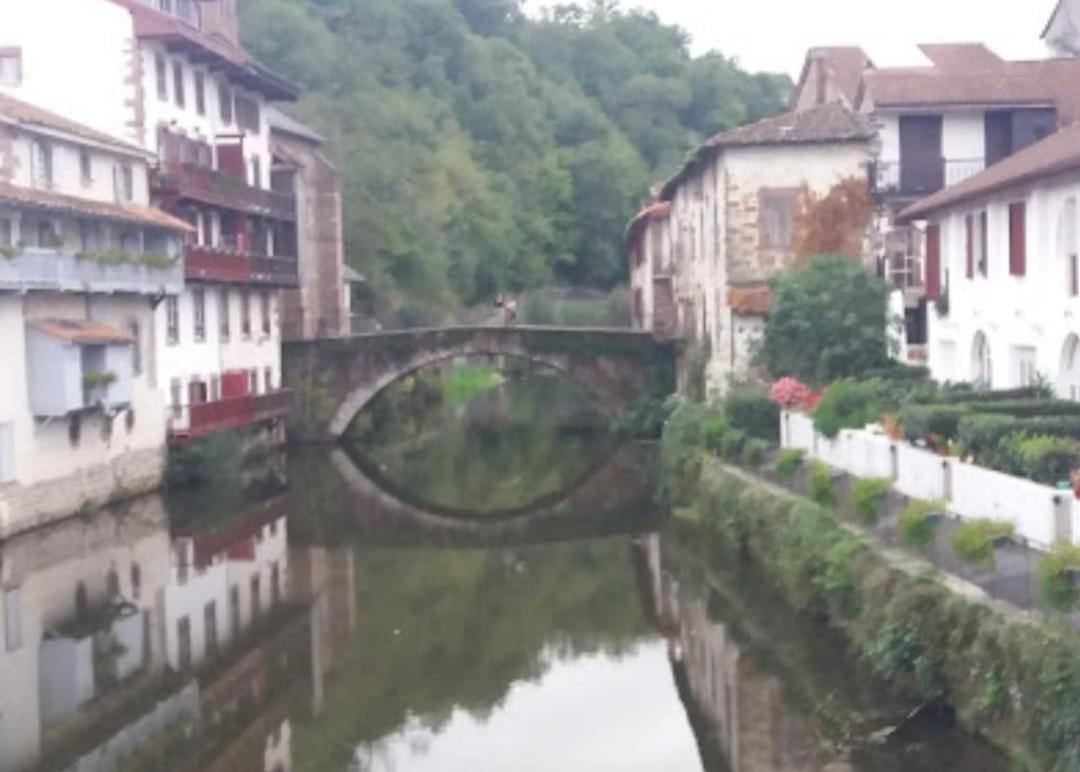 La Vita E Bella Saint-Jean-Pied-de-Port Εξωτερικό φωτογραφία